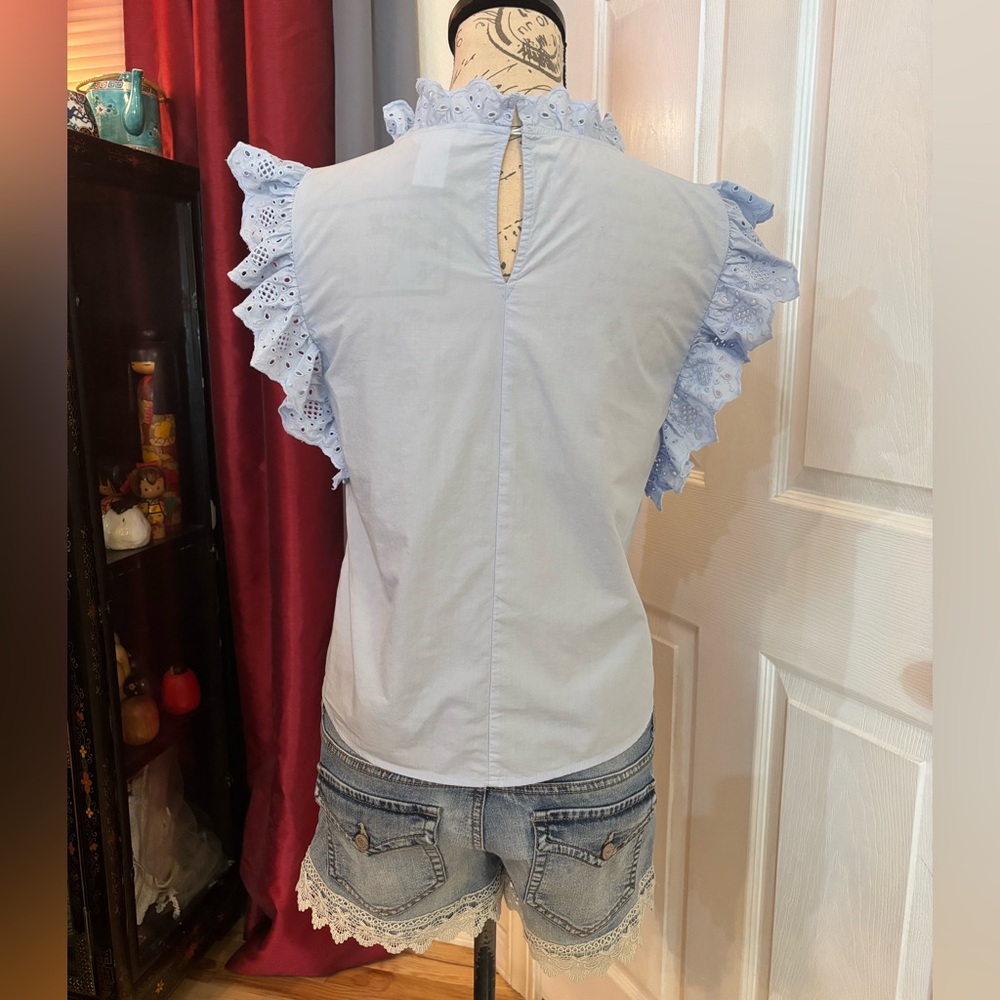 H&M Eyelet/Embroidered Ruffled Sleeve Blouse - Picture 5 of 11